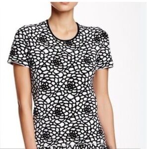 A.L.C. Black and White Floral Knit Short Sleeve Crew Neck Sweater Size S